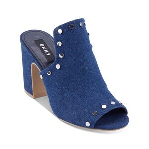 (New)DKNY Women Miles size 8